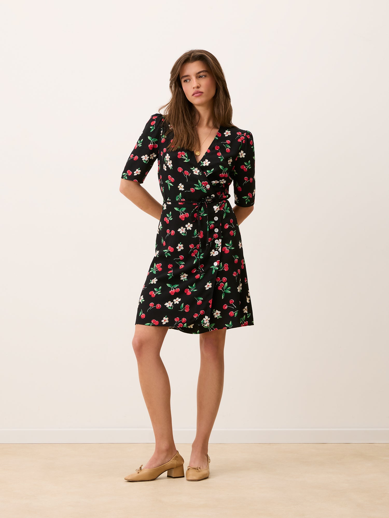 Robe GABINETTE Robe GABINETTE