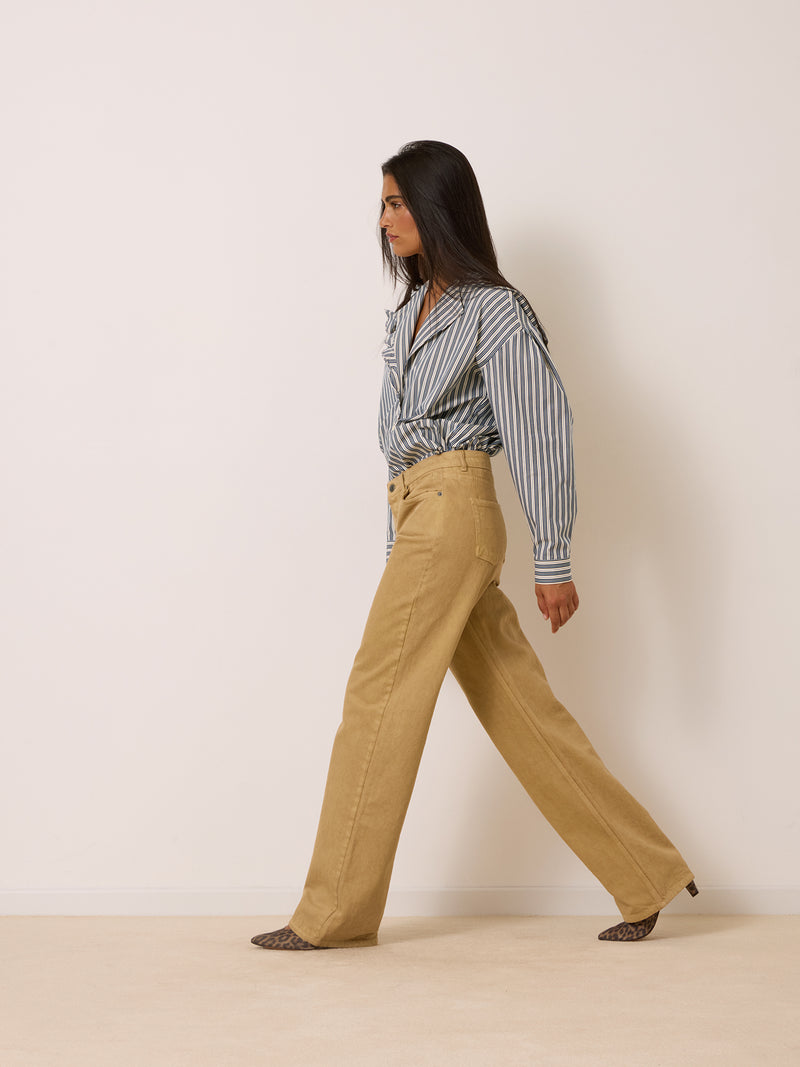 ANVERS latte wide-leg jeans, front view by Rouje