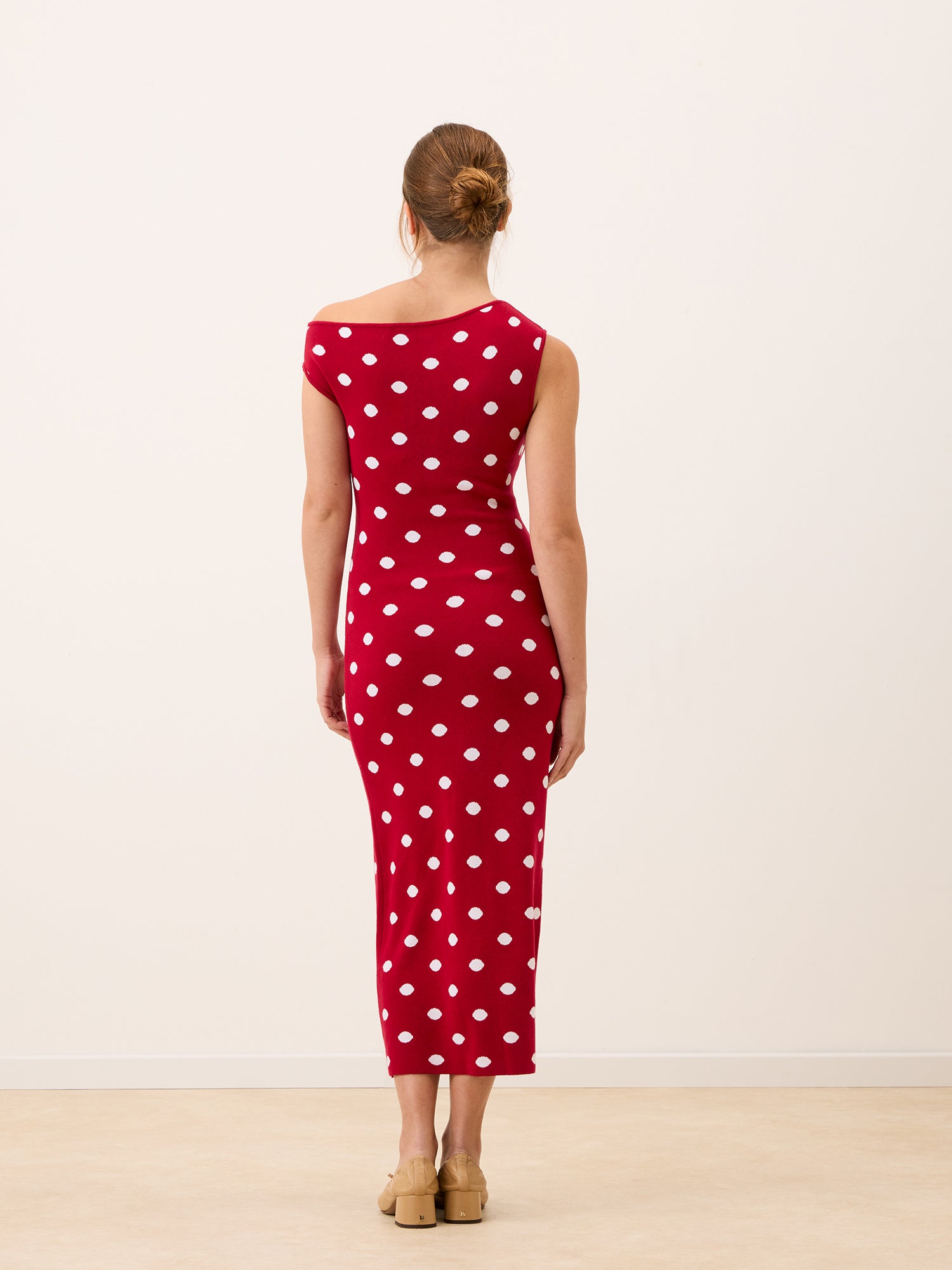 Robe MANU