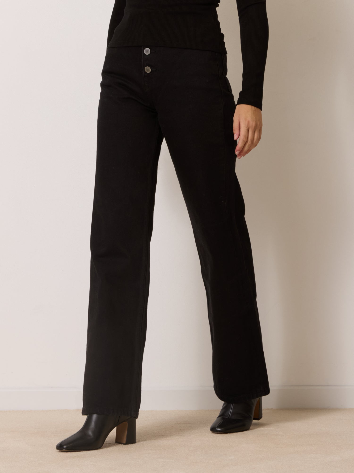 MONTORGAIL JEANS