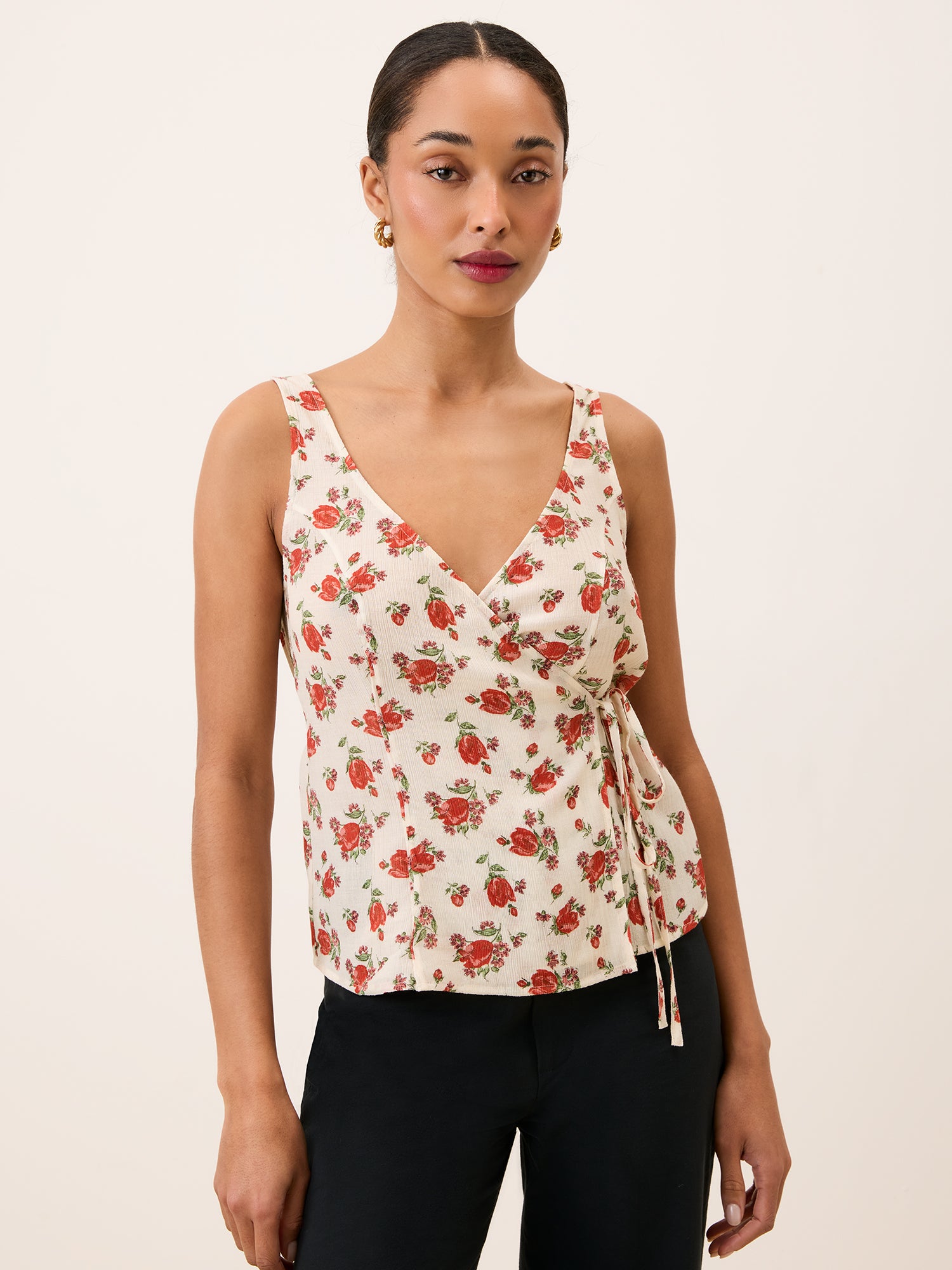 NADIA Top