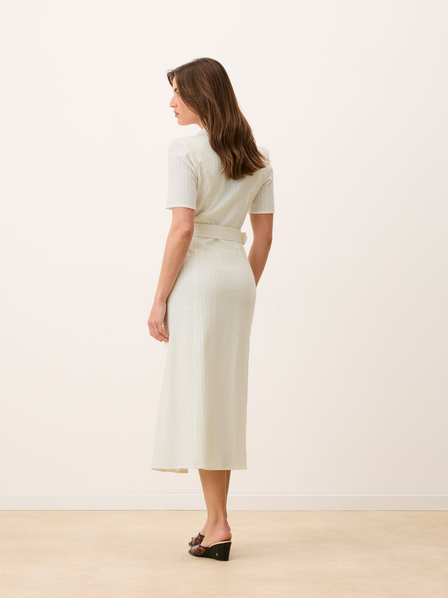 Robe RAELLA