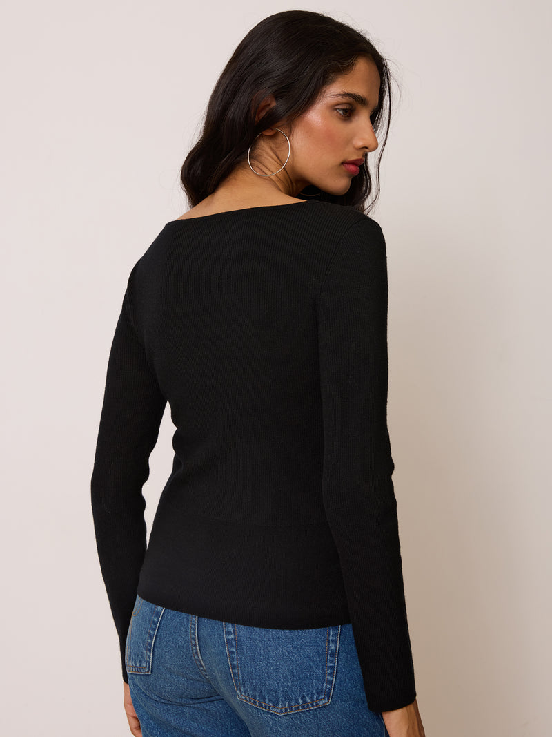 SOLANGE black top, detail of lace V-neck by Rouje
