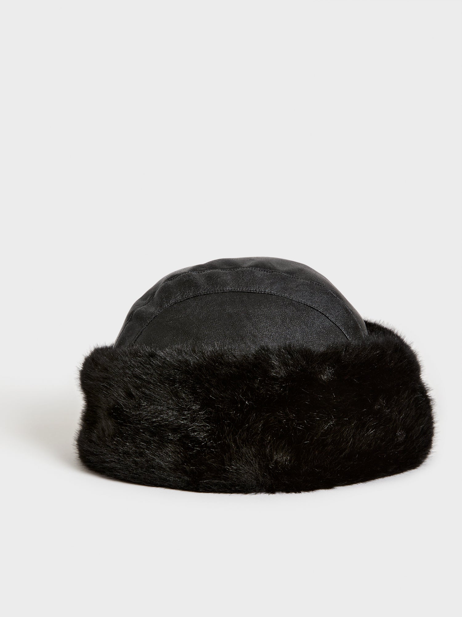 STEPHANIE hat