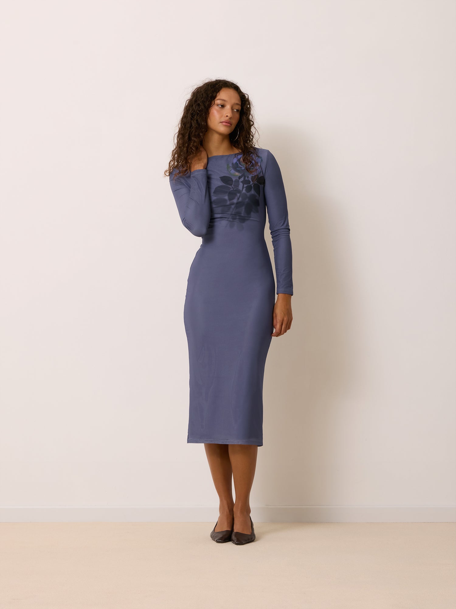 Robe TARIA